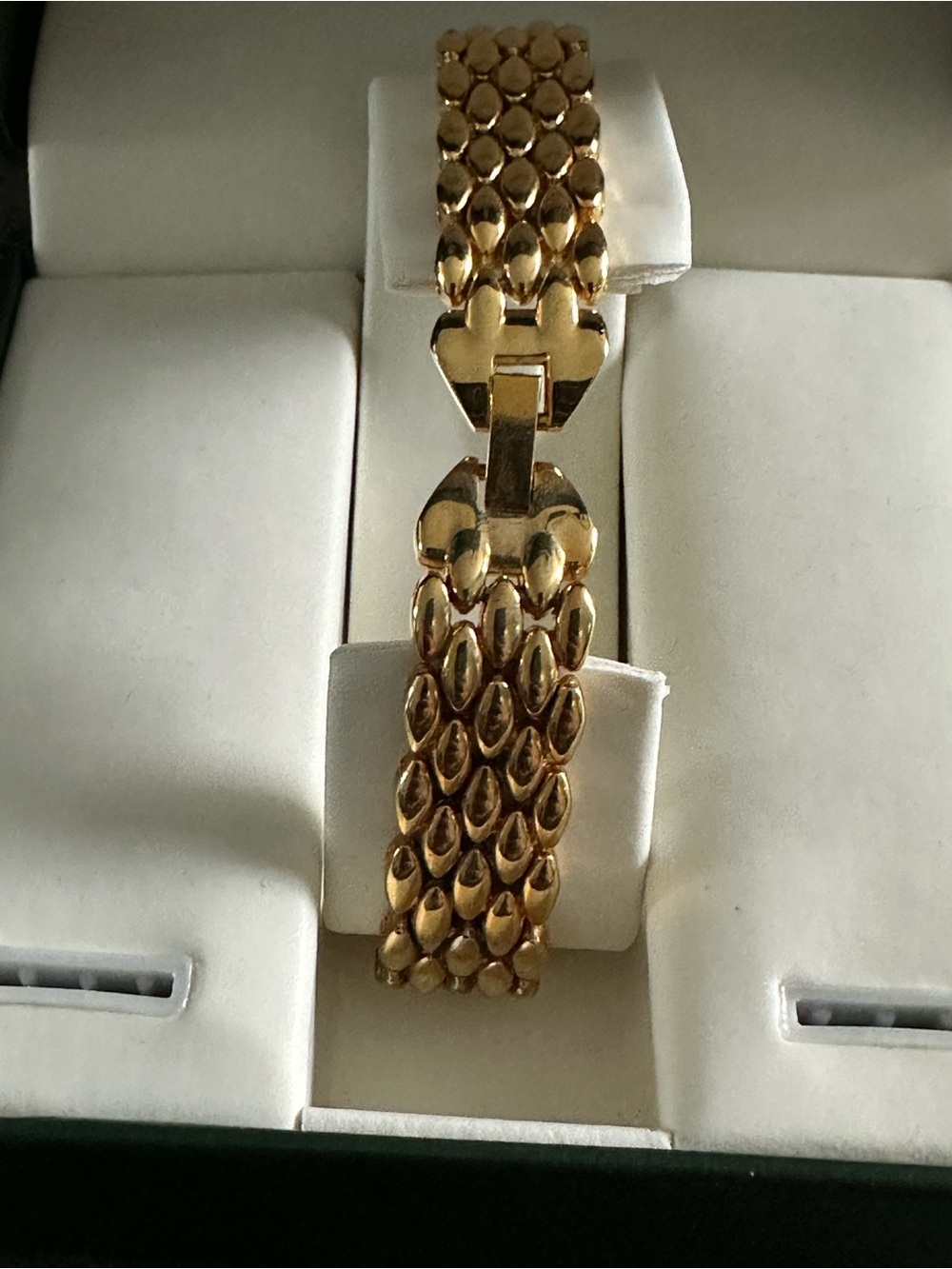 Vintage Rumours Gold-Tone Women’s Bracelet Watch - Picture 4 of 5